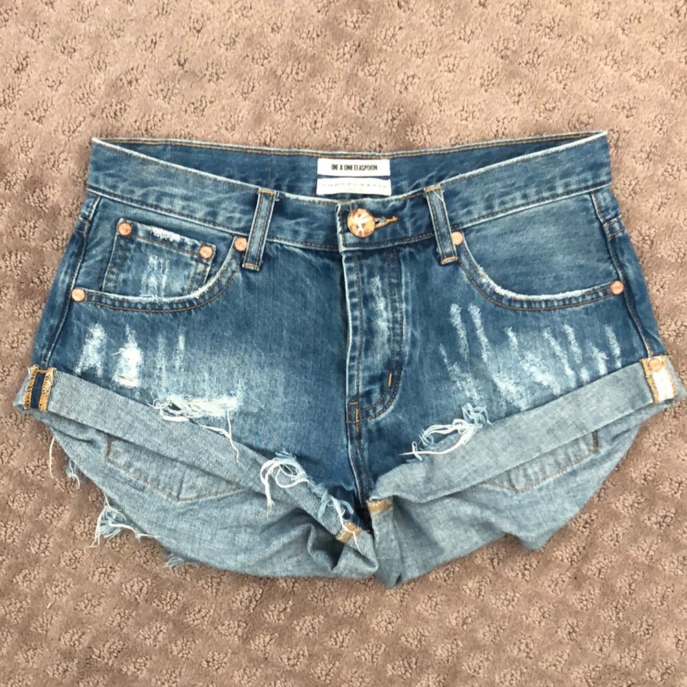 One teaspoon shorts